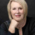 Author Maggie Baxter